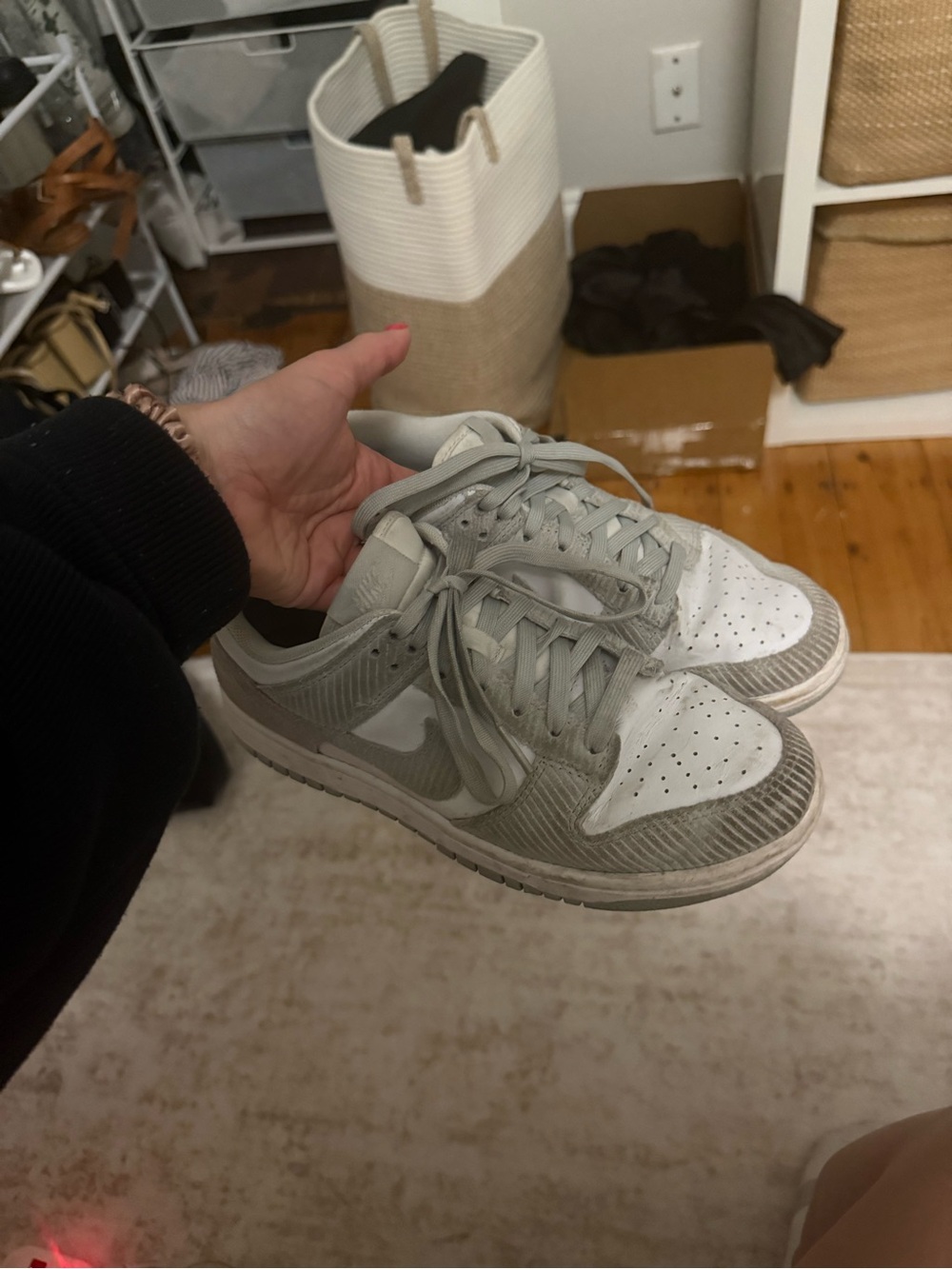 Nike Women’s Low-Top Sneakers in White and Light Gray